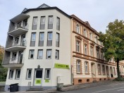 Fassadenaufwertung an der Gebäudezeile Bahnstraße 9-21